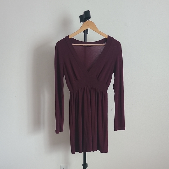Forever Deep Wine Long Sleeve Sweater Dress | Empire Waist | V-Neck | Nosizetag - Picture 5 of 7